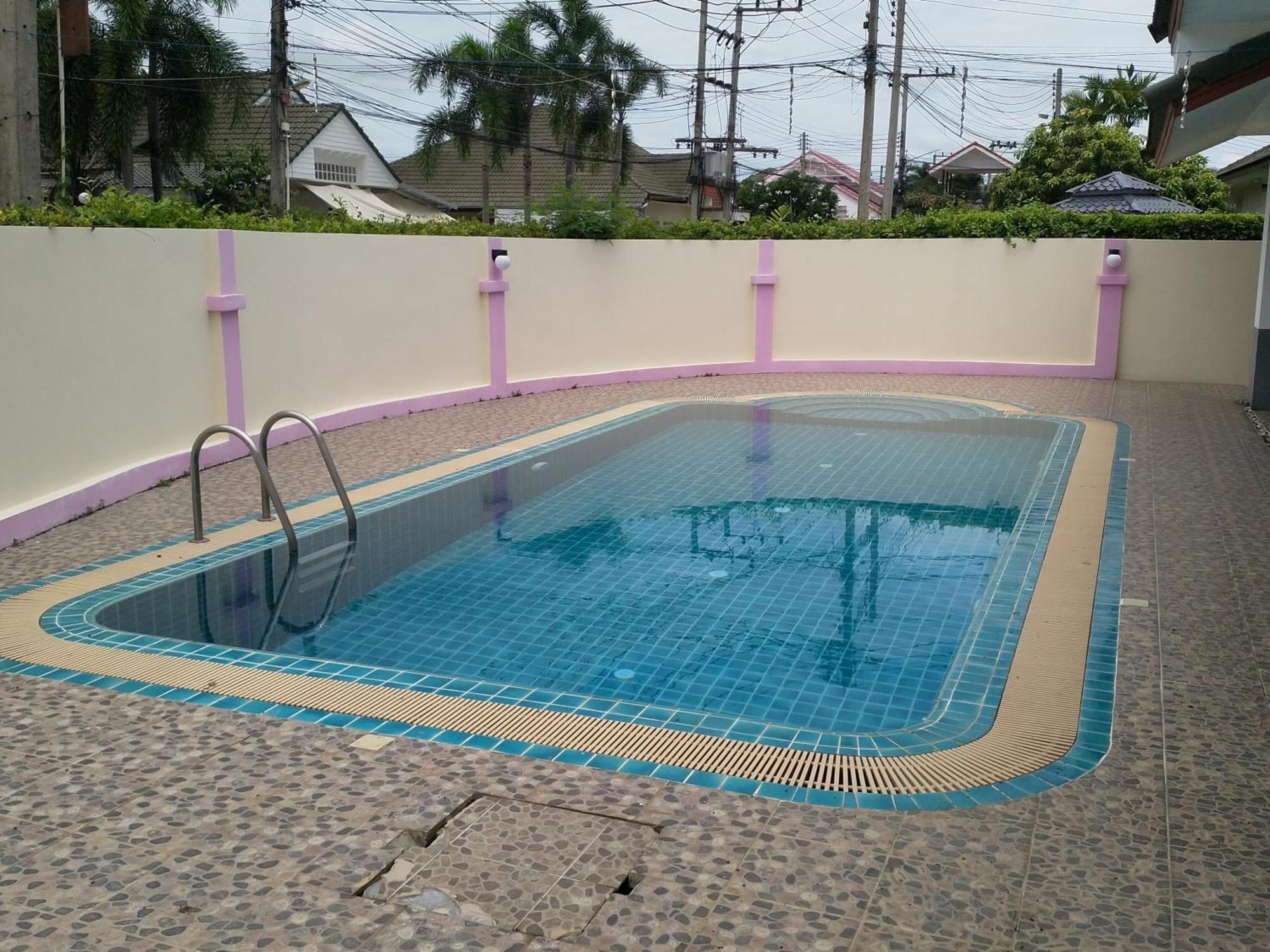 Maks Villa Na Chom Thian Bagian luar foto